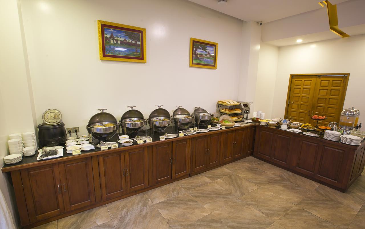亚达纳蓬王朝酒店 曼德勒 外观 照片